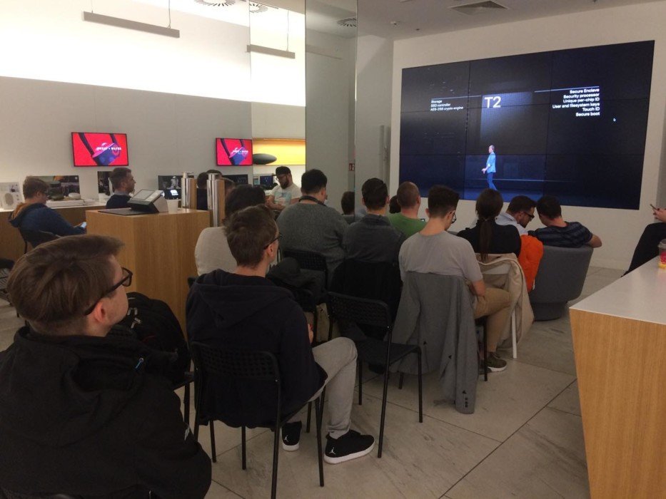 Konferencja Apple w iSpot Arkadia