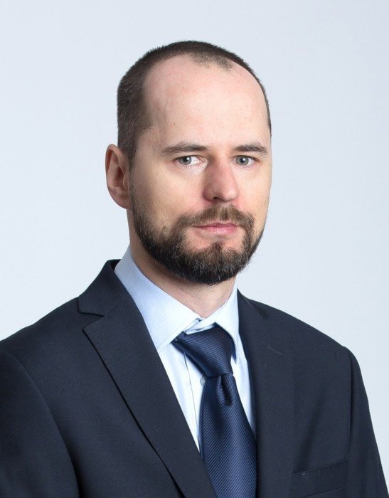 Przemysław Biel, Synology