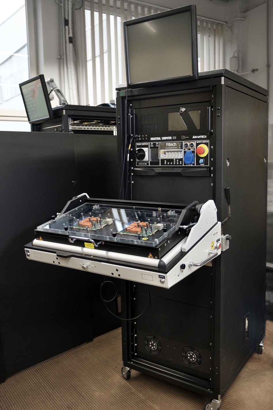 branża IT, półprzewodniki, elektronika, testy ICT