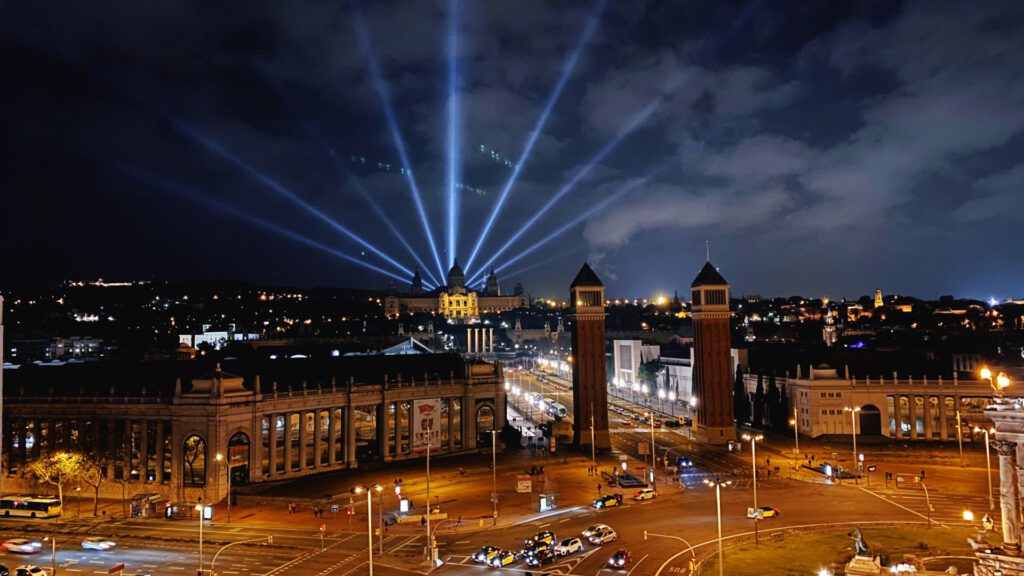 Barcelona, Hiszpania, miasto, noc