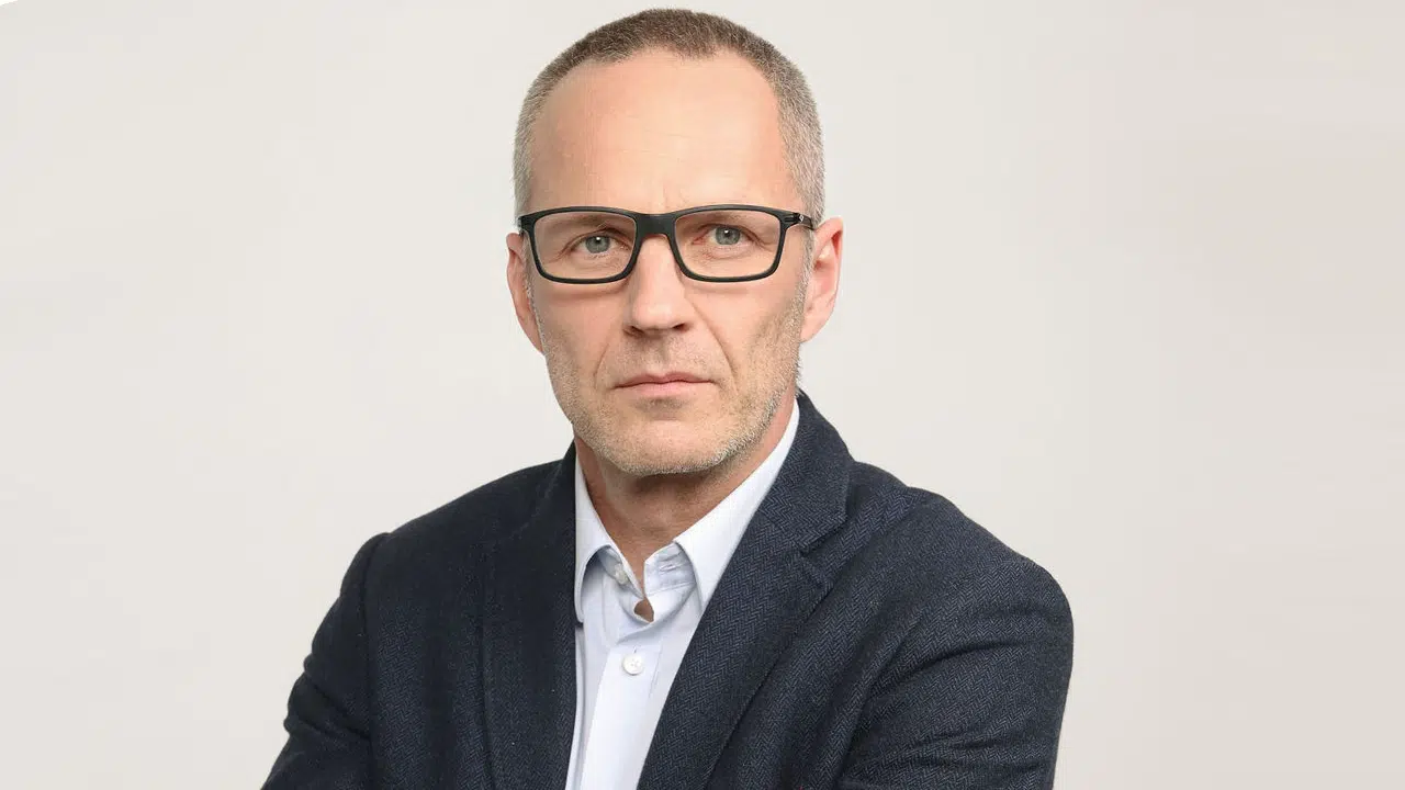 Bartosz Piasecki, Wiceprezes Zarządu yarrl SA