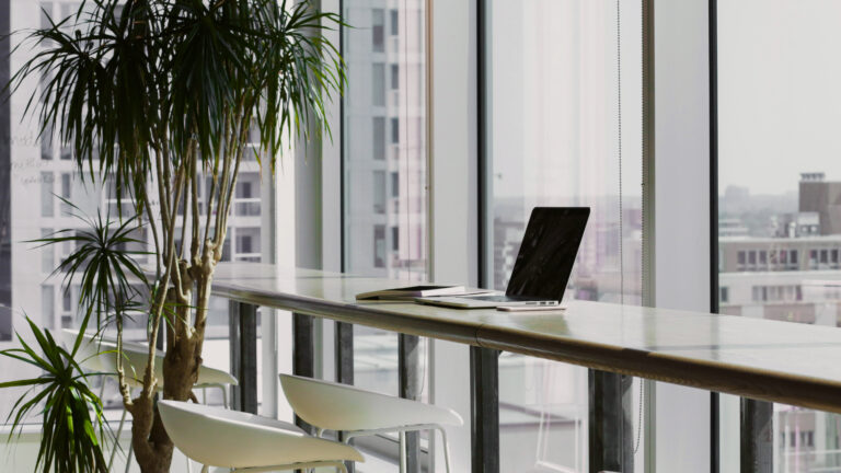 System motywacyjny, biuro